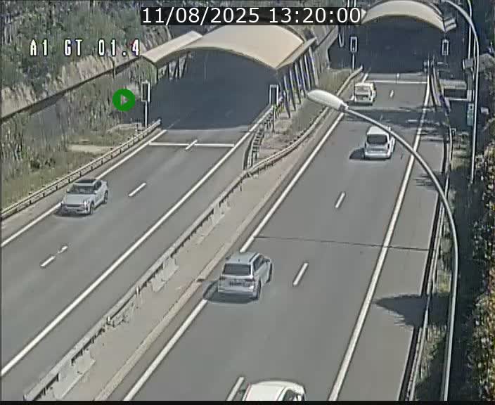 Traffic live webcam Luxembourg Hesperange - A1 direction Kirchberg - BK 1.4