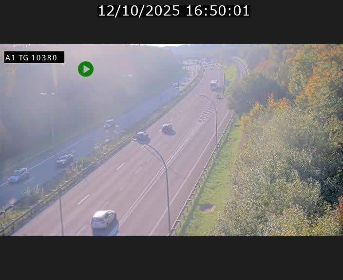 Traffic live webcam Luxembourg Senningerberg - A1 direction Luxembourg Kirchberg - BK 10.3