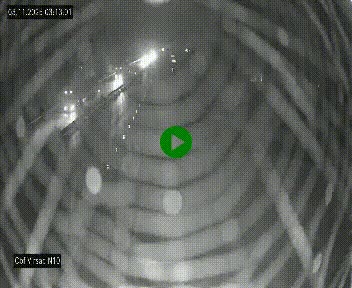 Vue en direct de l'autoroute A10 grâce à un drône situé au-dessus du péage de Virsac