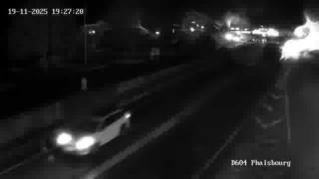 Webcam de surveillance sur D604 (France) à Phalsbourg, cadrée vers Phalsbourg, proposant une information routière utile aux déplacements quotidiens.