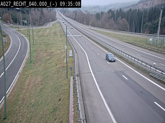 Webcam A27/E42 à hauteur de la sortie 13 Recht à proximité de Malmedy. Vue orientée vers Malmedy et Liège