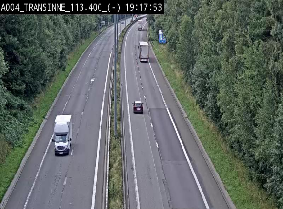 Caméra trafic E411 (A4) - Transinne direction Namur - BK 113.425