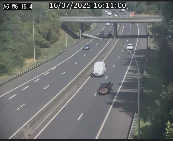 Traffic live webcam Luxembourg Capellen - A6 - BK 15.4 - direction Luxembourg/France/Allemagne