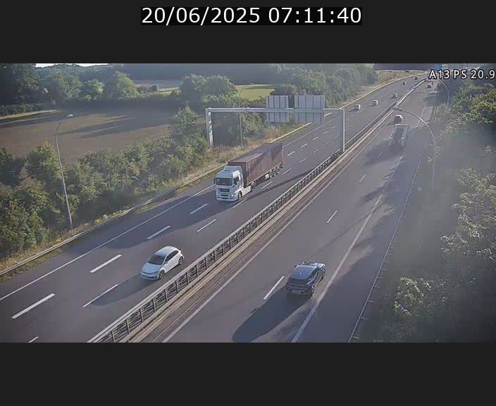 Traffic live webcam Luxembourg Croix de Bettembourg, rond-point d'Hellange - A13 direction Allemagne - BK 20.9