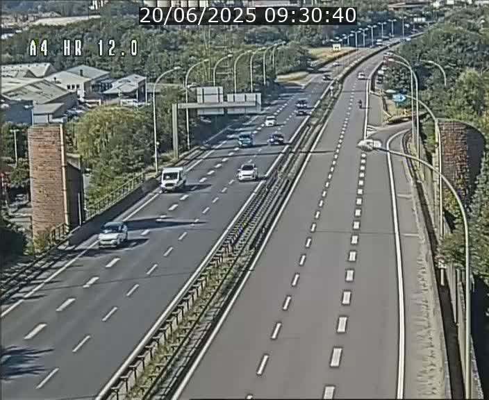 Traffic live webcam Luxembourg Jonction Foetz - A4 - BK 12.0 - direction Esch sur Alzette