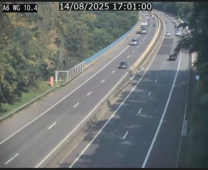 Traffic live webcam Luxembourg Mamer - A6 - BK 10.4 - direction Luxembourg/France/Allemagne