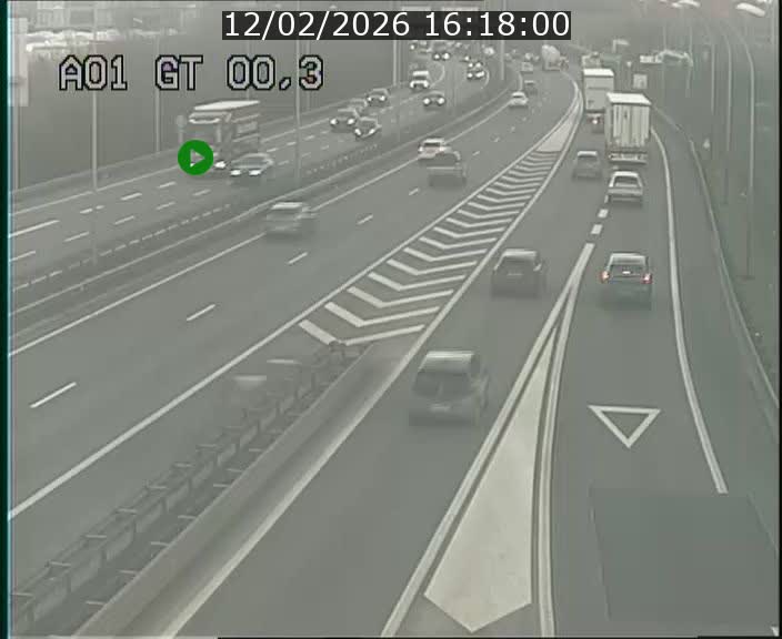 Traffic live webcam Luxembourg Croix de Gasperich - A1 direction Kirchberg - BK 0.3