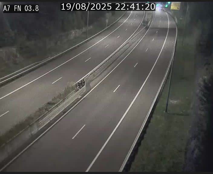 Caméra autoroute Luxembourg A7 - Passage à gibier Rëngelbour - direction Tunnel Stafelter