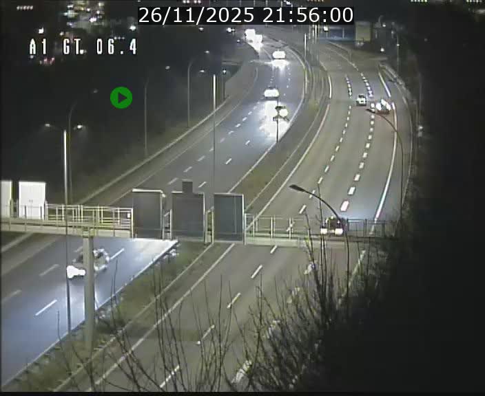 Traffic live webcam Luxembourg Hamm - A1 direction Sandweiler - BK 6.4