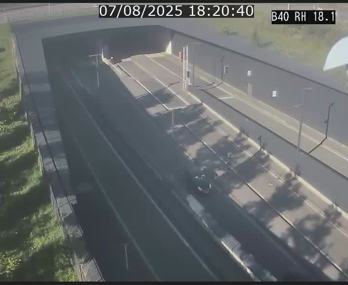 Webcam sur la route de contournement d'Esch-Belval avant le tunnel Central Gate au niveau de la porte de France et du radar fixe