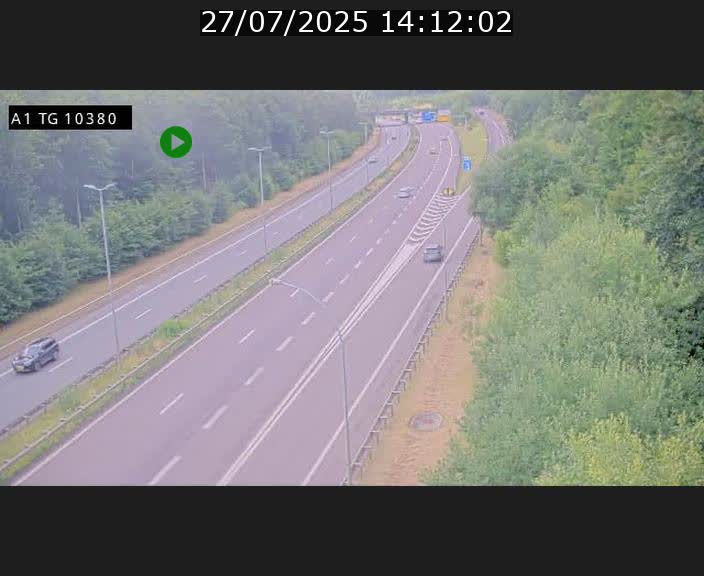 Traffic live webcam Luxembourg Senningerberg - A1 direction Luxembourg Kirchberg - BK 10.3