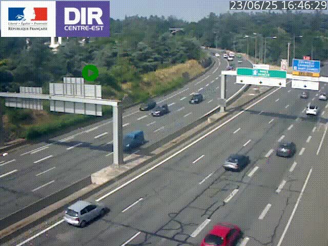 Caméra de circulation routière sur le boulevard périphérique Laurent Bonnevay de Lyon (D383) à hauteur de Bron, avant la jonction avec l'A43. Vue orientée vers l'échangeur