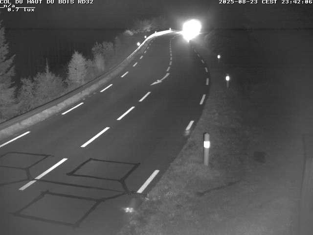 Webcam à 406 mètres d'altitude au niveau du col du haut du bois sur la RD32