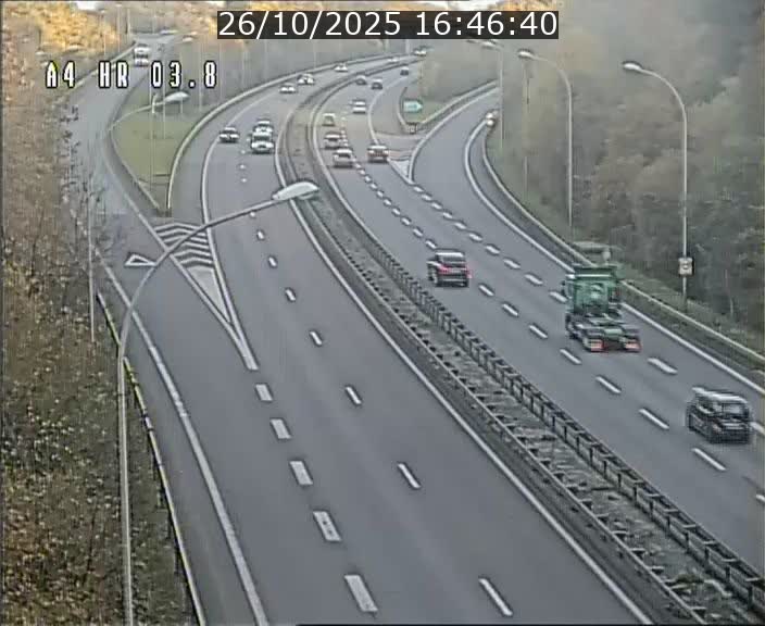 Webcam traffic A4 Luxembourg - BK 3.8 - Leudelange (direction Esch sur Alzette)
