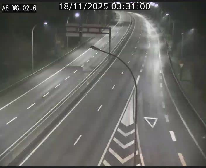 Traffic live webcam Luxembourg Croix de Cessange - A6 - BK 2.6 - direction France/Allemagne
