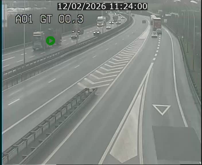 Traffic live webcam Luxembourg Croix de Gasperich - A1 direction Kirchberg - BK 0.3
