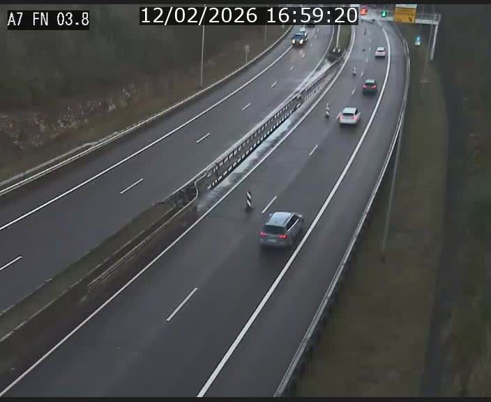 Caméra autoroute Luxembourg A7 - Passage à gibier Rëngelbour - direction Tunnel Stafelter