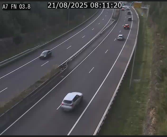 Caméra autoroute Luxembourg A7 - Passage à gibier Rëngelbour - direction Tunnel Stafelter
