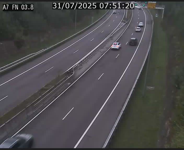 Caméra autoroute Luxembourg A7 - Passage à gibier Rëngelbour - direction Tunnel Stafelter