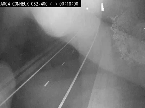 Webcam sur l'E411 avant les sorties 20 menant à Ciney, Dinant et Achêne. Vue orientée vers Namur