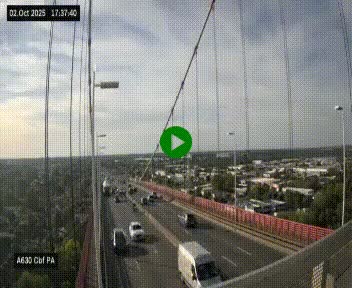Webcam autoroute sur le périphérique de Bordeaux (A630) au nord de la ville. Caméra située sur le Pont d'Aquitaine.
