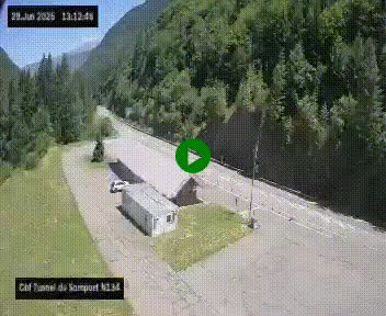 Webcam à l'entrée du tunnel du Somport, côté français, sur la N134, dans les Pyrénées, en direction de l'Espagne, à 1116 mètres d'altitude