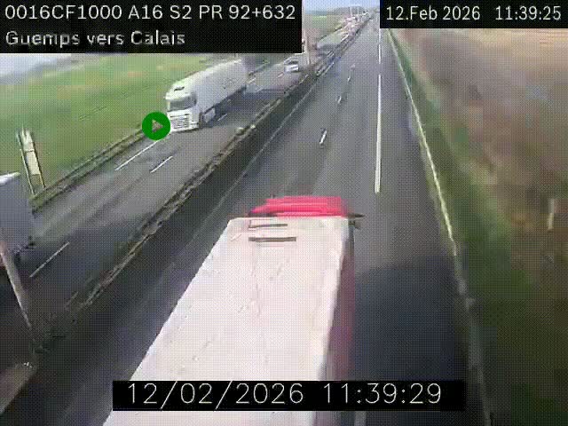 Webcam A16 juste après l'aire de repos d'Offekerque à Guemps. Vue orientée vers Calais