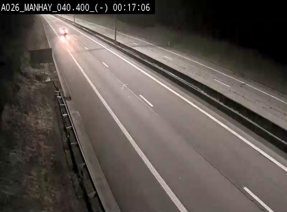 Webcam autoroute A26/E25 à hauteur de Manhay, après la jonction avec la N651 en direction de Liège - BK 40.4
