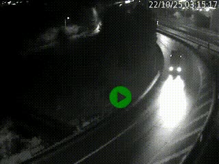 Caméra autoroute à la jonction entre l'A7 et la D301 (Boulevard urbain Sud de Lyon) à Feyzin, au sud de Lyon. Vue orientée vers Mions