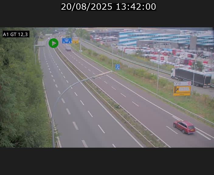 Traffic live webcam Luxembourg Senningerberg - A1 direction Allemagne - BK 12.3