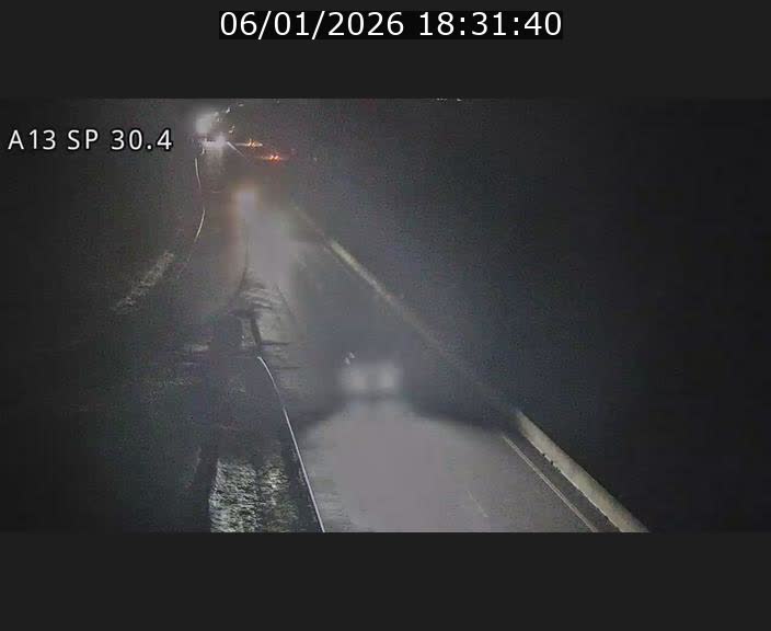 Traffic live webcam Luxembourg Altwies - A13 direction Luxembourg-ville - BK 30.4