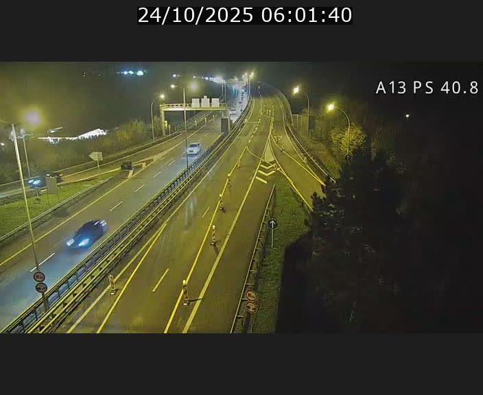 Webcam autoroute A13 à la sortie est du tunnel Markusbierg à Schengen. Vue sur le pont de la Moselle, vers l'Allemagne