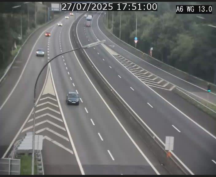 Traffic live webcam Luxembourg Mamer - A6 - BK 13 - direction Luxembourg/France/Allemagne