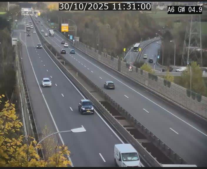 Traffic live webcam Luxembourg Croix de Cessange - A6 - BK 4.9 - direction Belgique