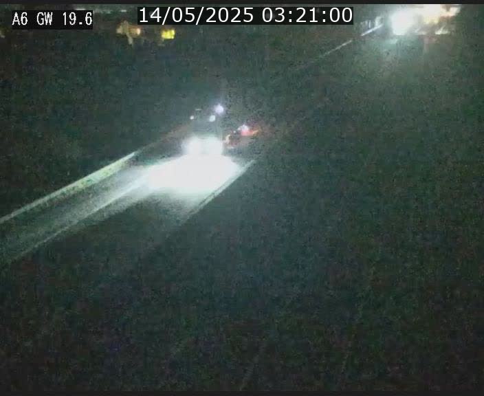 Traffic live webcam Luxembourg - Steinfort - A6 - BK 19.6 - direction Belgique