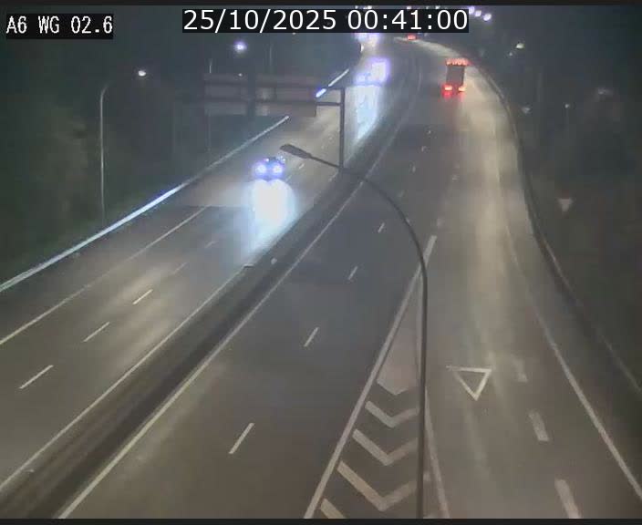 Traffic live webcam Luxembourg Croix de Cessange - A6 - BK 2.6 - direction France/Allemagne