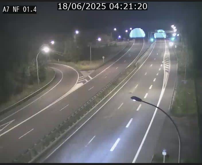 Caméra autoroute Luxembourg A7 - Echangeur Waldhaff - direction Tunnel Stafelter