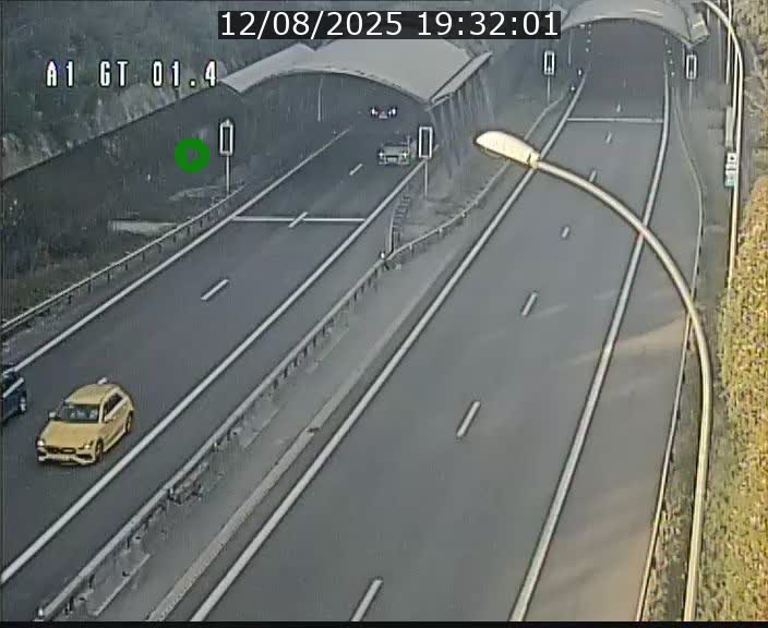 Traffic live webcam Luxembourg Hesperange - A1 direction Kirchberg - BK 1.4