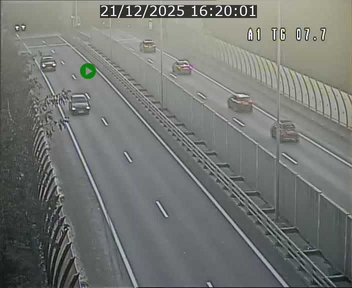 Traffic live webcam Luxembourg Kirchberg - A1 direction Luxembourg-ville - BK 7.7