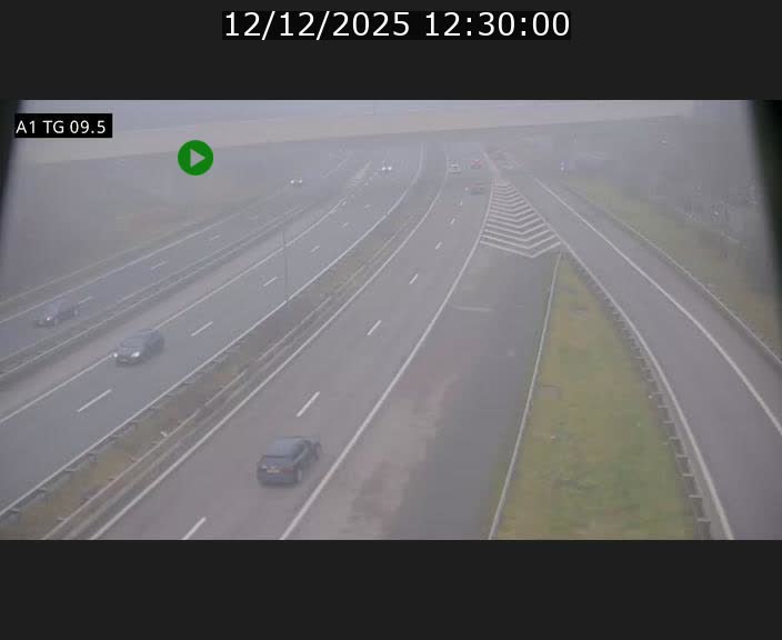 Traffic live webcam Luxembourg Jonction Grünewald - A1 direction Luxembourg-ville - BK 9.5