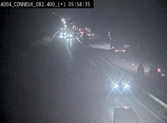 Webcam à hauteur de Conneux sur l'E411 en direction du sud de la Belgique