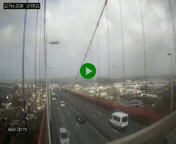 Webcam autoroute sur le périphérique de Bordeaux (A630) au nord de la ville. Caméra située sur le Pont d'Aquitaine.