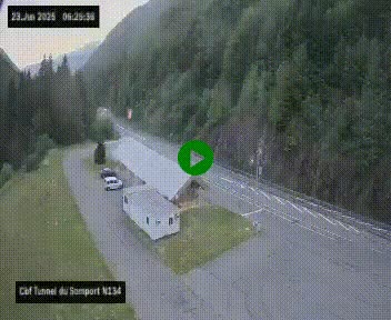 Webcam à l'entrée du tunnel du Somport, côté français, sur la N134, dans les Pyrénées, en direction de l'Espagne, à 1116 mètres d'altitude