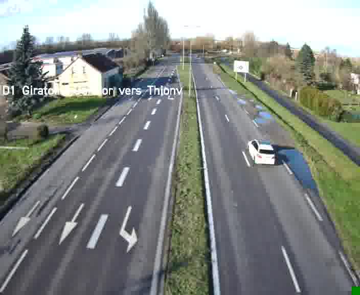 Webcam de surveillance sur D1 (France) à Ennery, cadrée vers Thionville, proposant une information routière utile aux déplacements quotidiens.