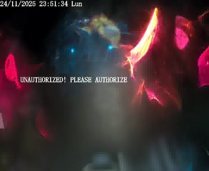 Webcam installée le long de D1 (France) à Ennery, pointée vers Metz, utile pour suivre précisément les conditions de trafic.