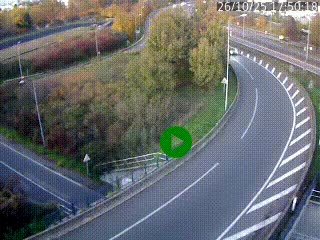 Caméra autoroute à la jonction entre l'A7 et la D301 (Boulevard urbain Sud de Lyon) à Feyzin, au sud de Lyon. Vue orientée vers Mions