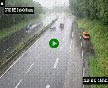 Webcam routière à hauteur de Bois-Guillaume en périphérie de Rouen. Vue orientée vers Rouen
