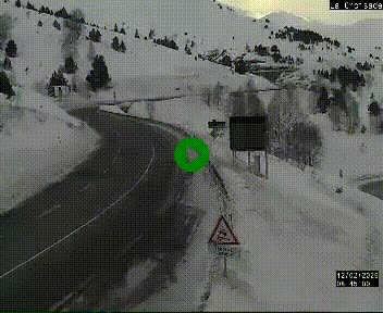 Webcam au carrefour de la croisade, à la jonction entre la N22 et la N320, avant le poste de douane franco-andorrane. Webcam à 1790 mètres d'altitude