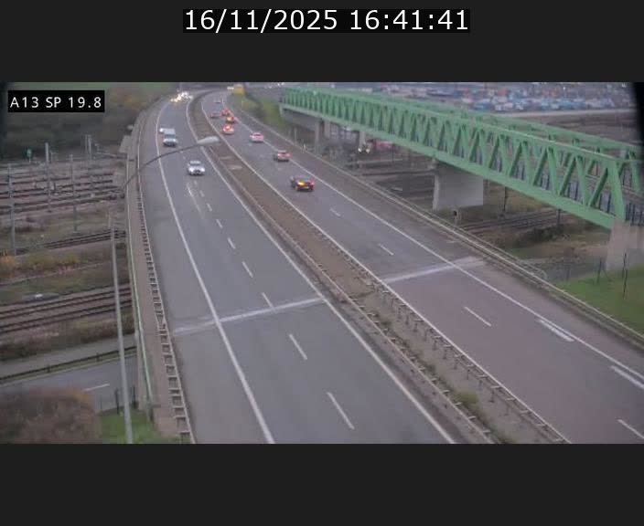 Traffic live webcam Luxembourg Croix de Bettembourg - A13 direction Esch-sur-Alzette - BK 19.8