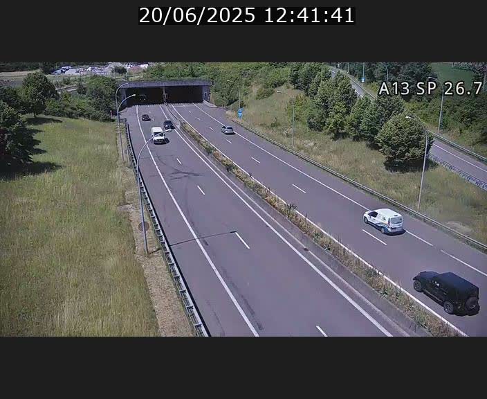 Traffic live webcam Luxembourg Frisange - A13 direction Luxembourg-ville - BK 26.7